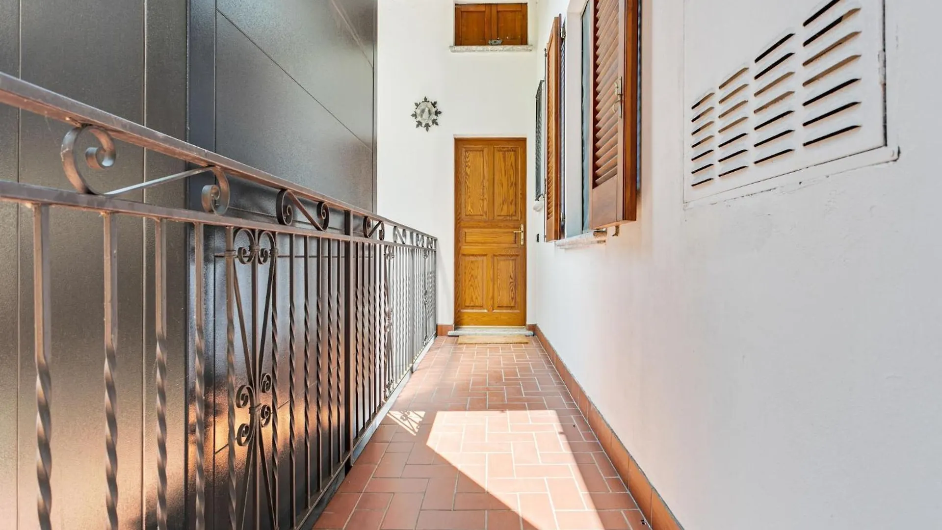 Wonderful Flat With Swimming Pool Lift And Garden Lägenhet Gravedona 0*,